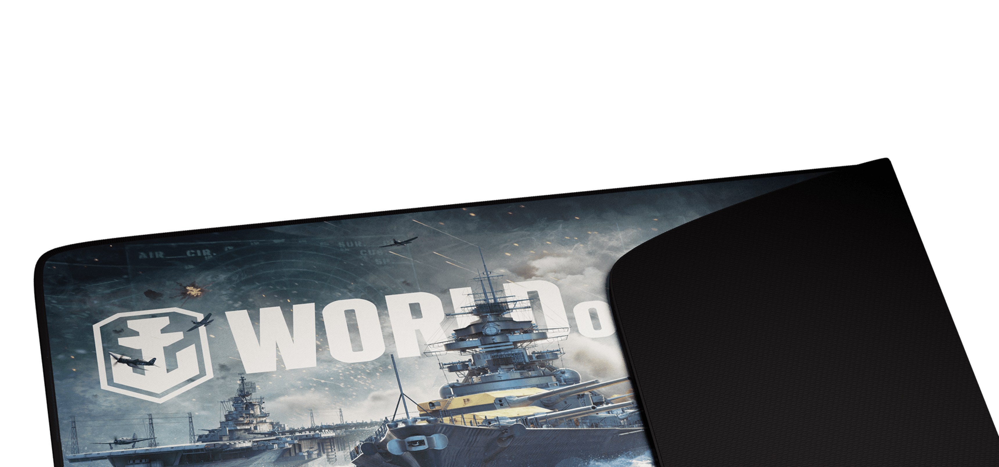 Large gaming mouse pad featuring a naval battle theme with "WORLD" text and a smooth black edge, measuring 900x450mm